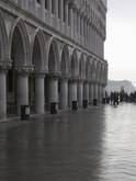 Palazzo Ducale, Colonnade